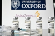 Reino Unido aplica primeira dose da vacina de Oxford
